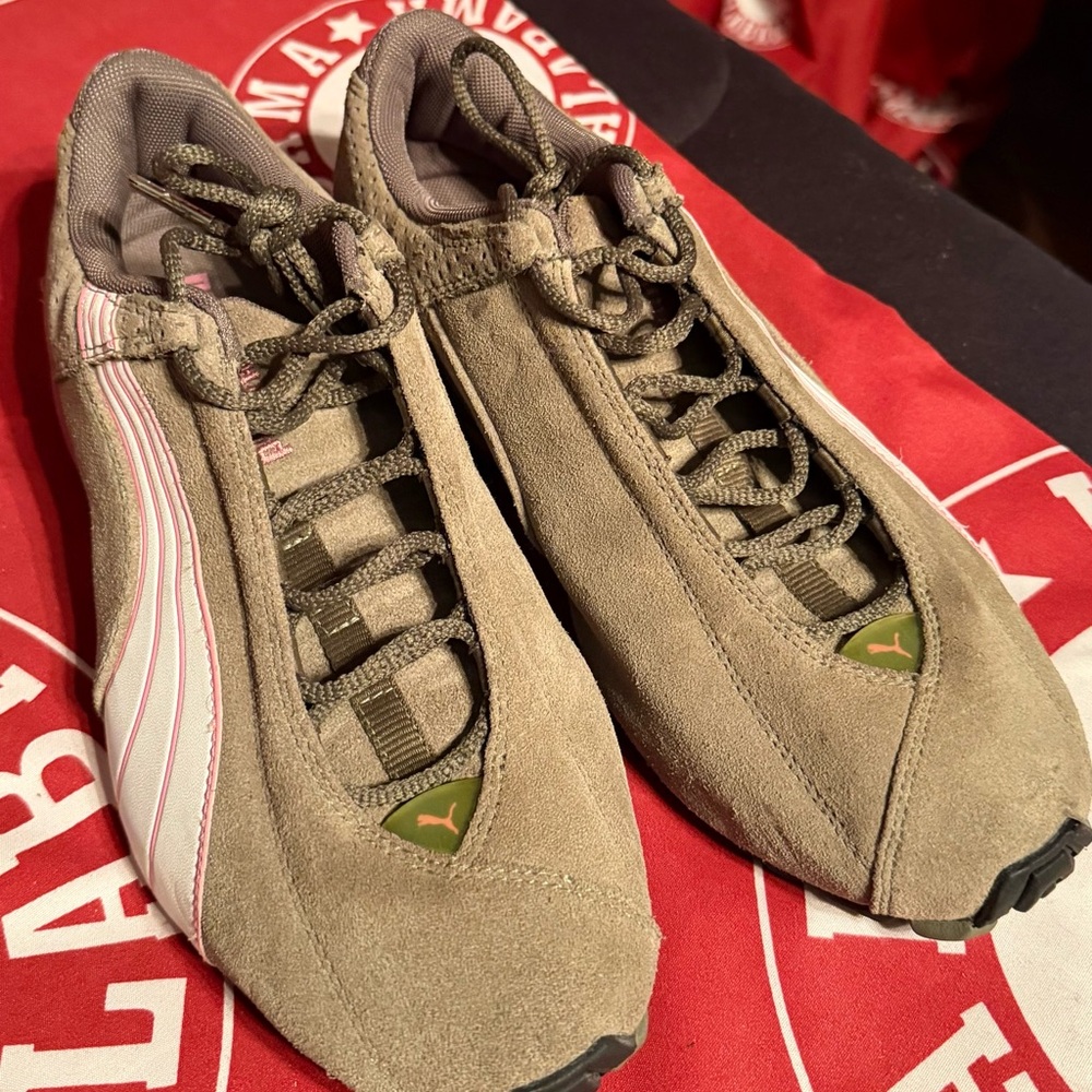 Puma Men's Olive and White Sneakers